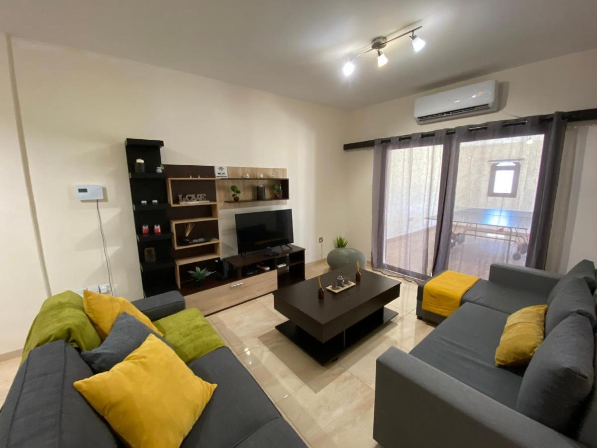 Philip Spacious Apartment Limassol Ngoại thất bức ảnh